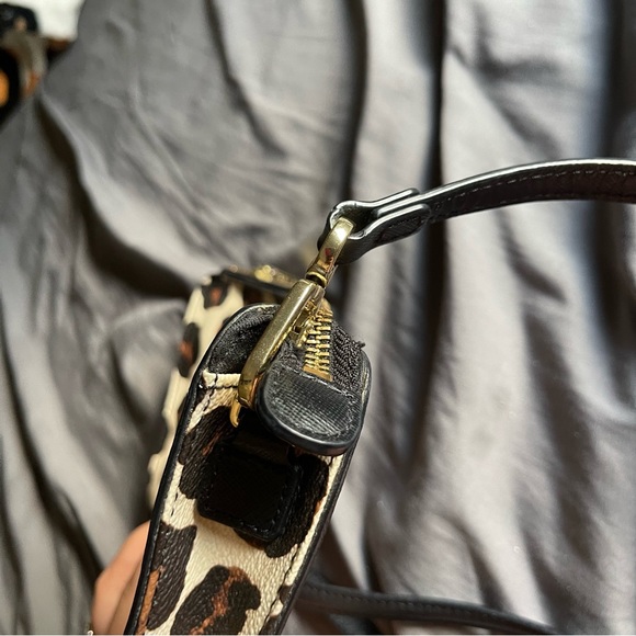 Tory Burch Ocelot Leopard crossbody - Picture 5 of 5